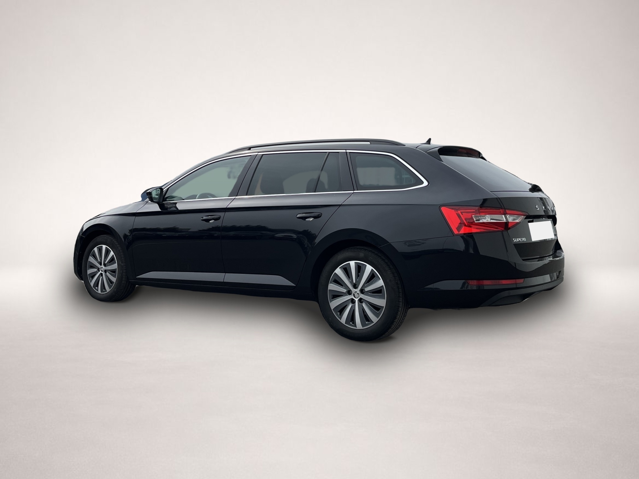 Skoda Superb (02/2022, Diesel)