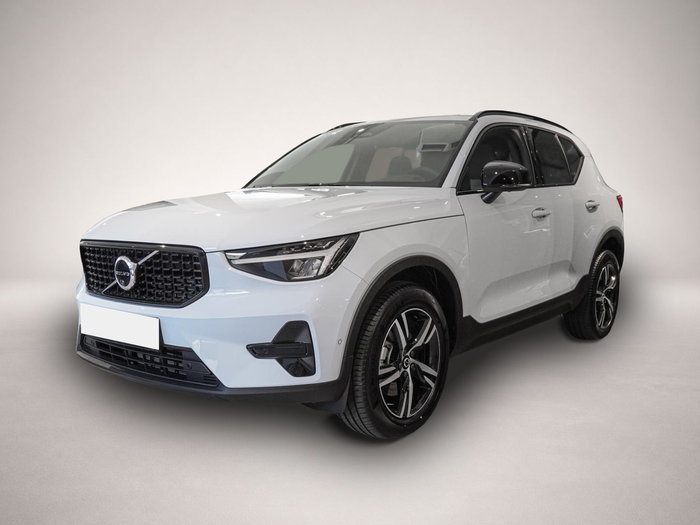 Volvo XC40 (05/2026, Benzin)