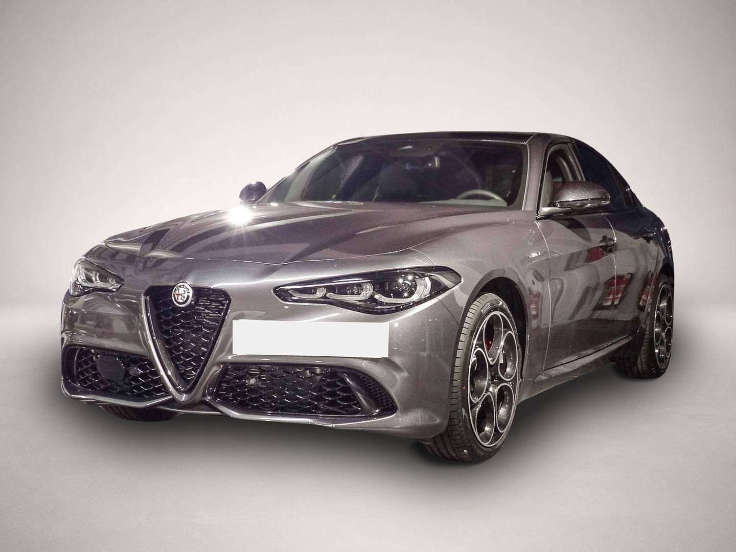 Alfa-Romeo Giulia (02/2026, Benzin)