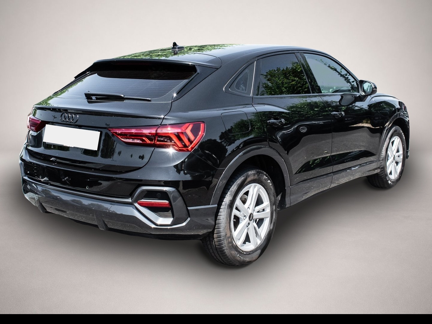 Audi Q3 (06/2023, )