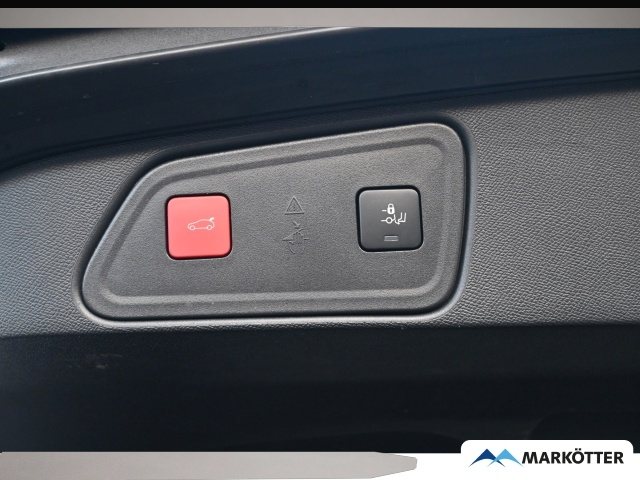 Peugeot 3008 (02/2024, Benzin)