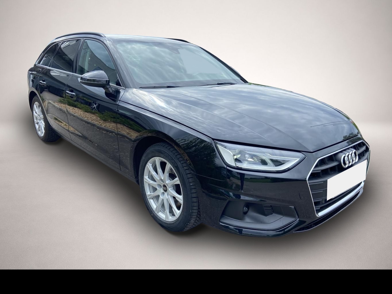 Audi A4 (05/2022, )