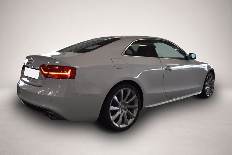 Audi quattro (10/2014, )