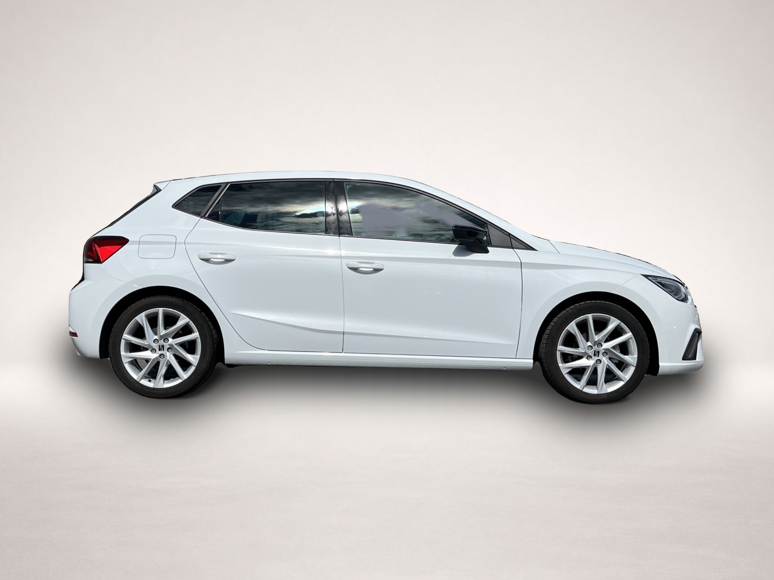 Seat Ibiza (03/2023, Benzin)