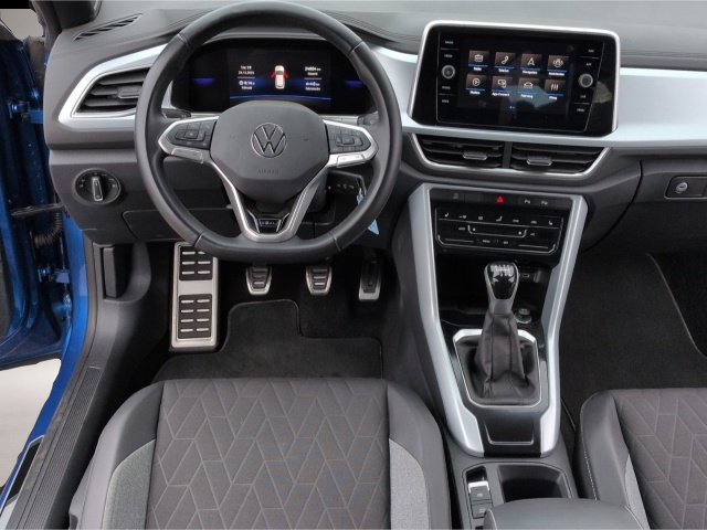 Volkswagen T-Roc (03/2025, Benzin)
