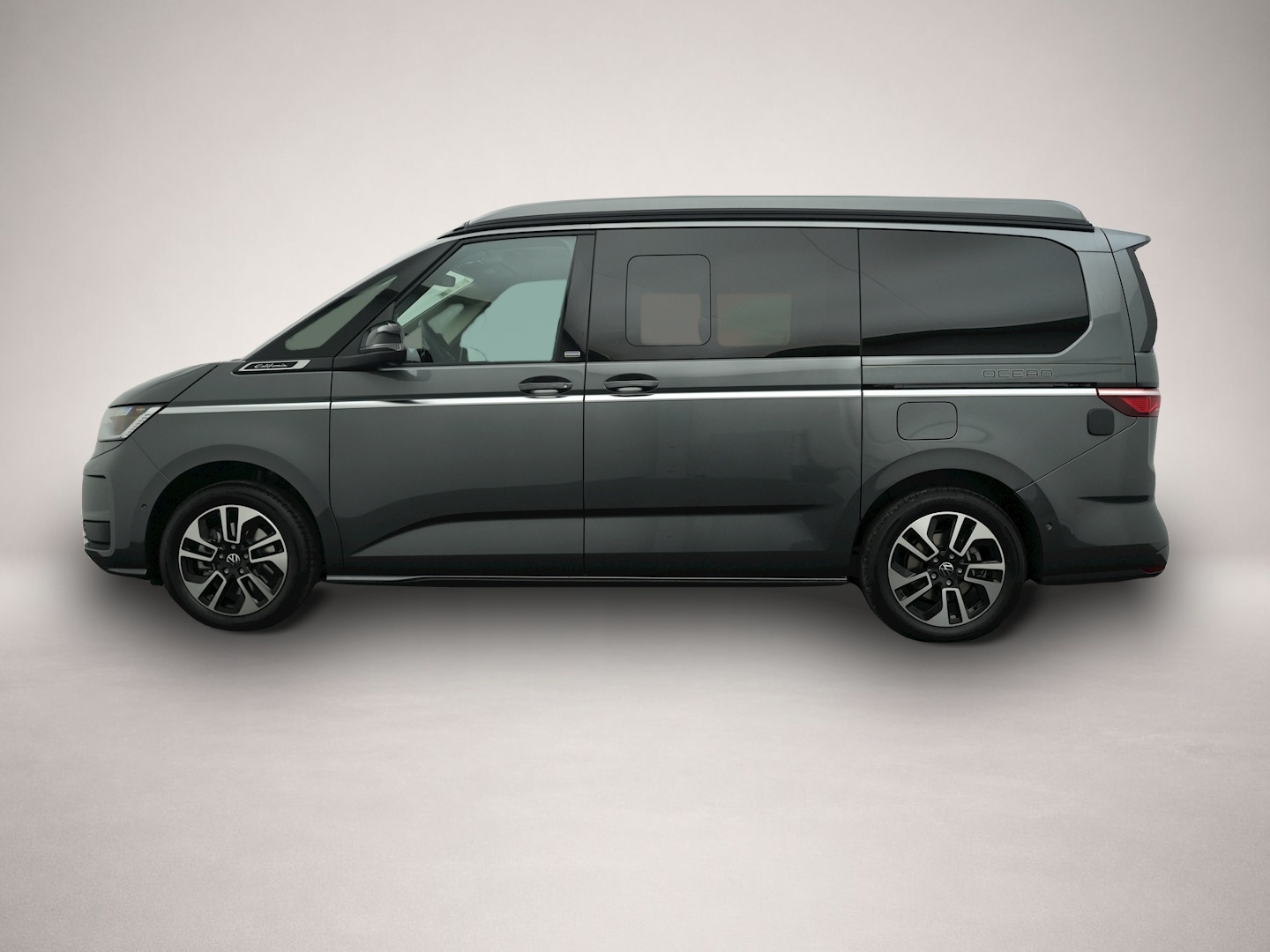 Volkswagen T7 California, Bild 2 von 8