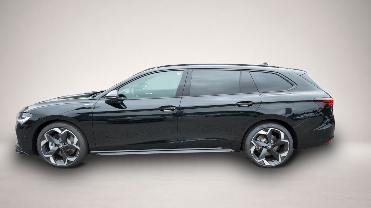 Skoda Superb (02/2026, Diesel)