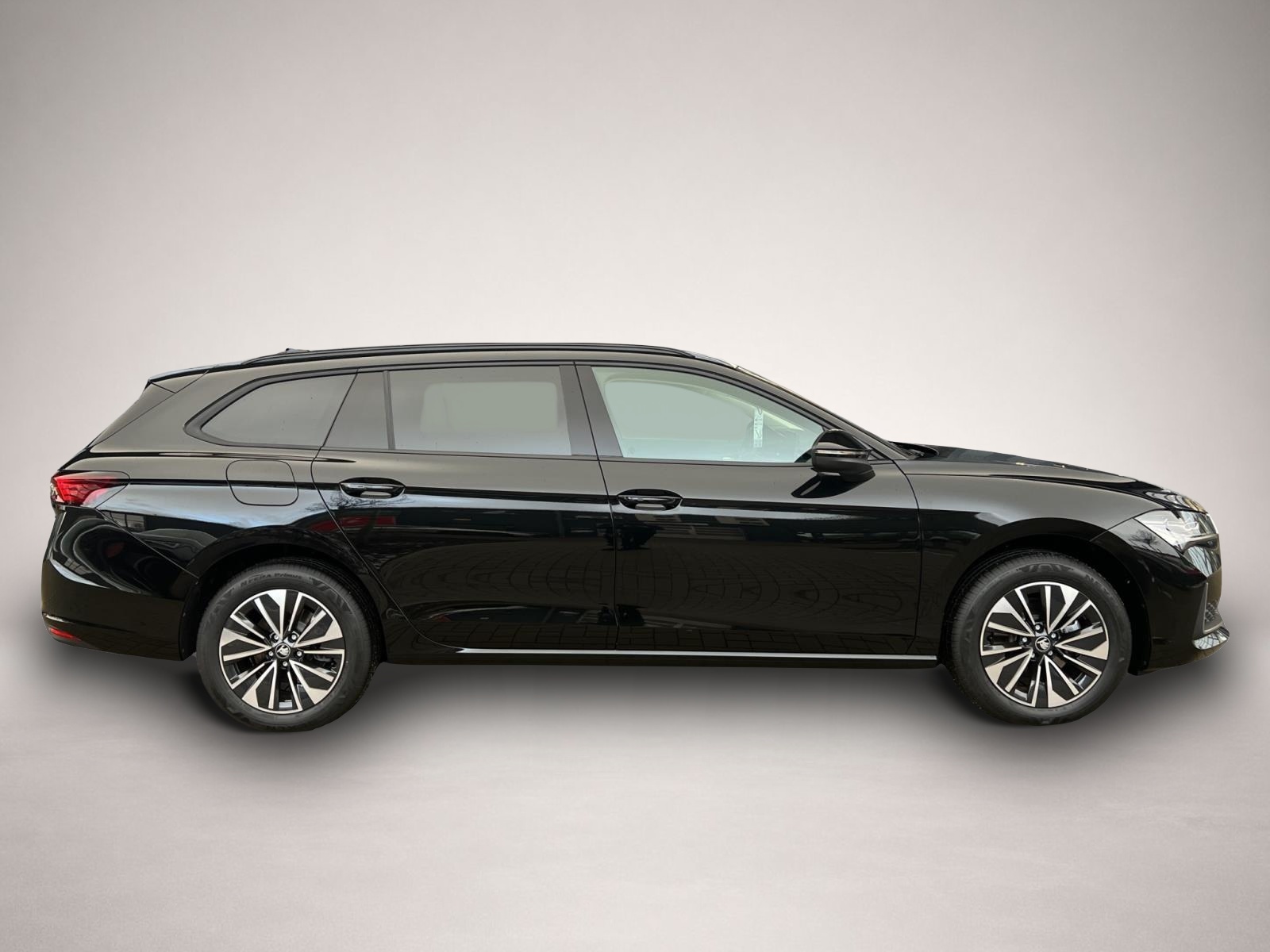 Skoda Superb, Bild 6 von 8
