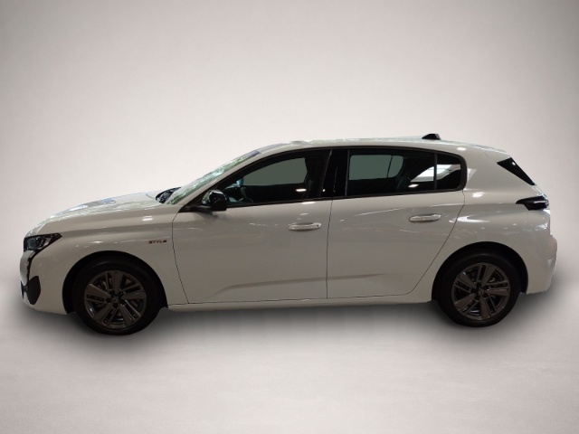 Peugeot 308 (05/2025, Benzin)