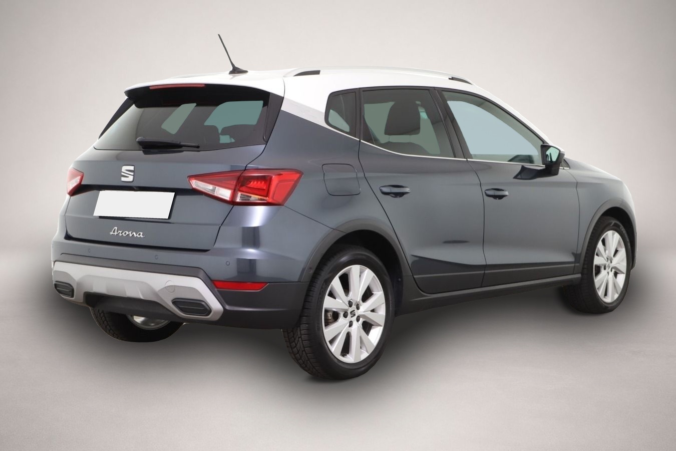 Seat Arona (03/2023, Benzin)