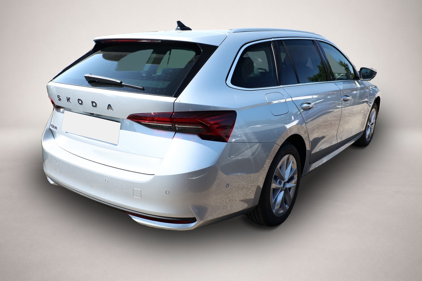Skoda Octavia (07/2025, Benzin)
