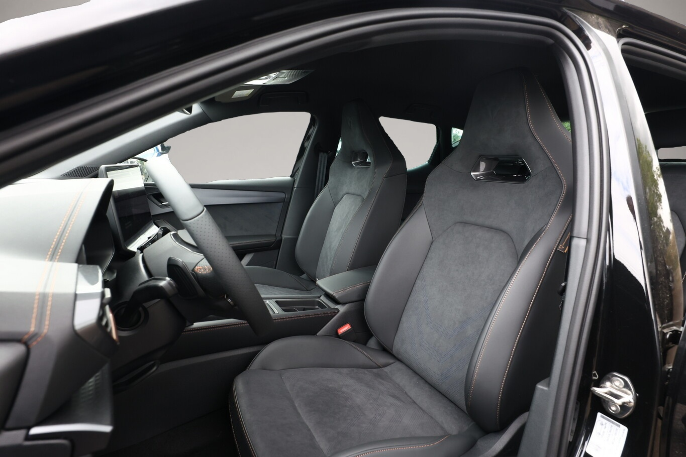 CUPRA Leon, image 5 of 7