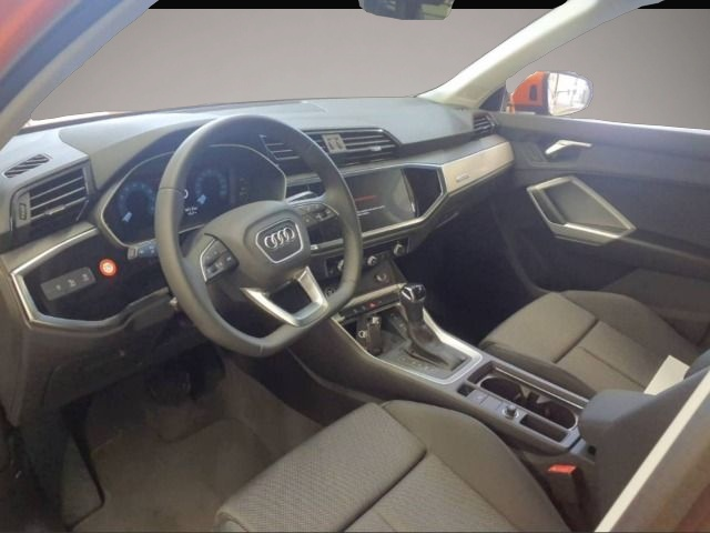 Audi Q3 (11/2025, Benzin)