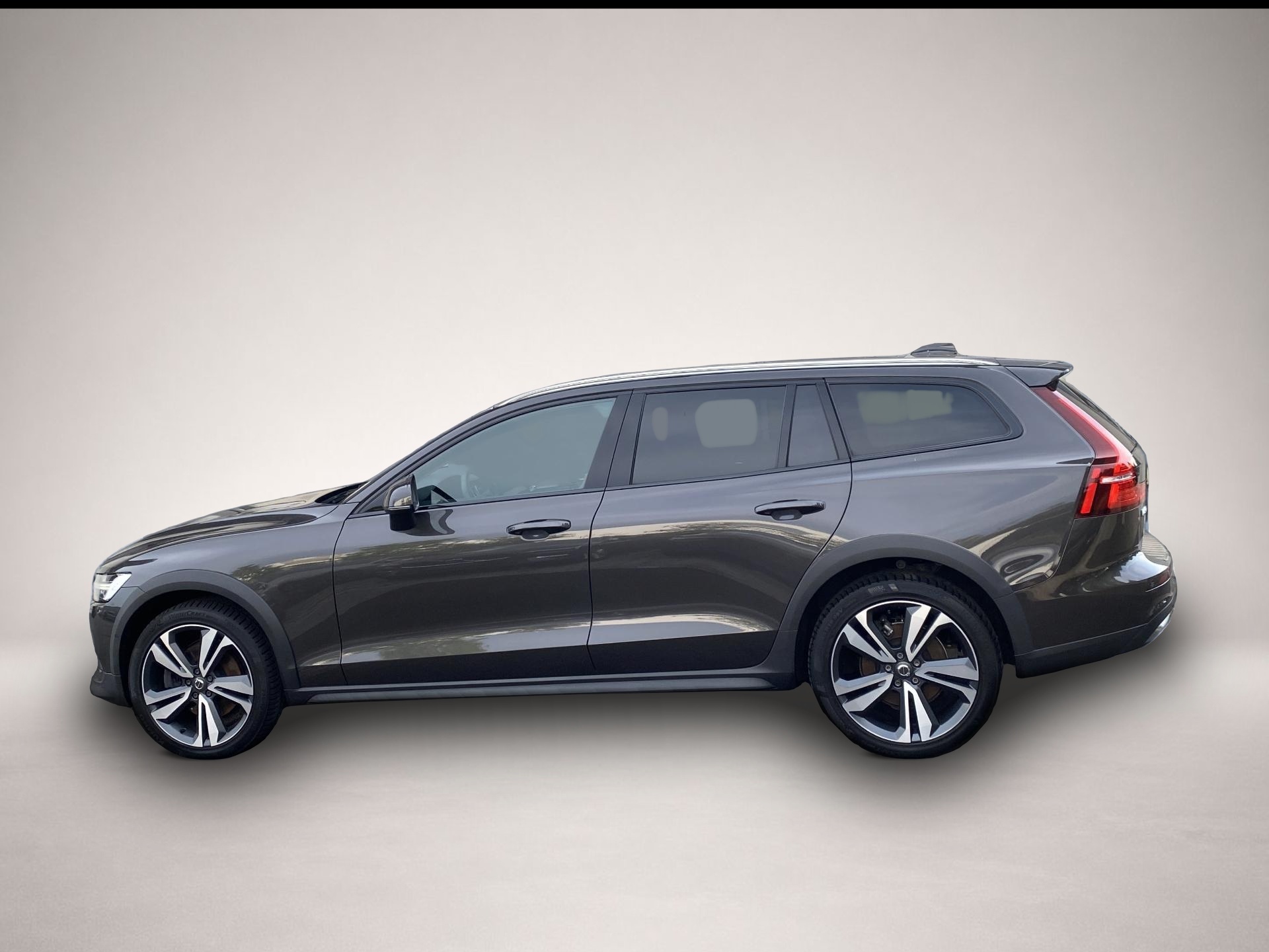 Volvo V60 Cross Country (11/2023, Diesel)