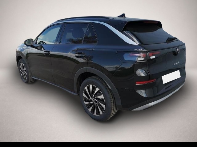 Volkswagen T-Roc (03/2026, Benzin)