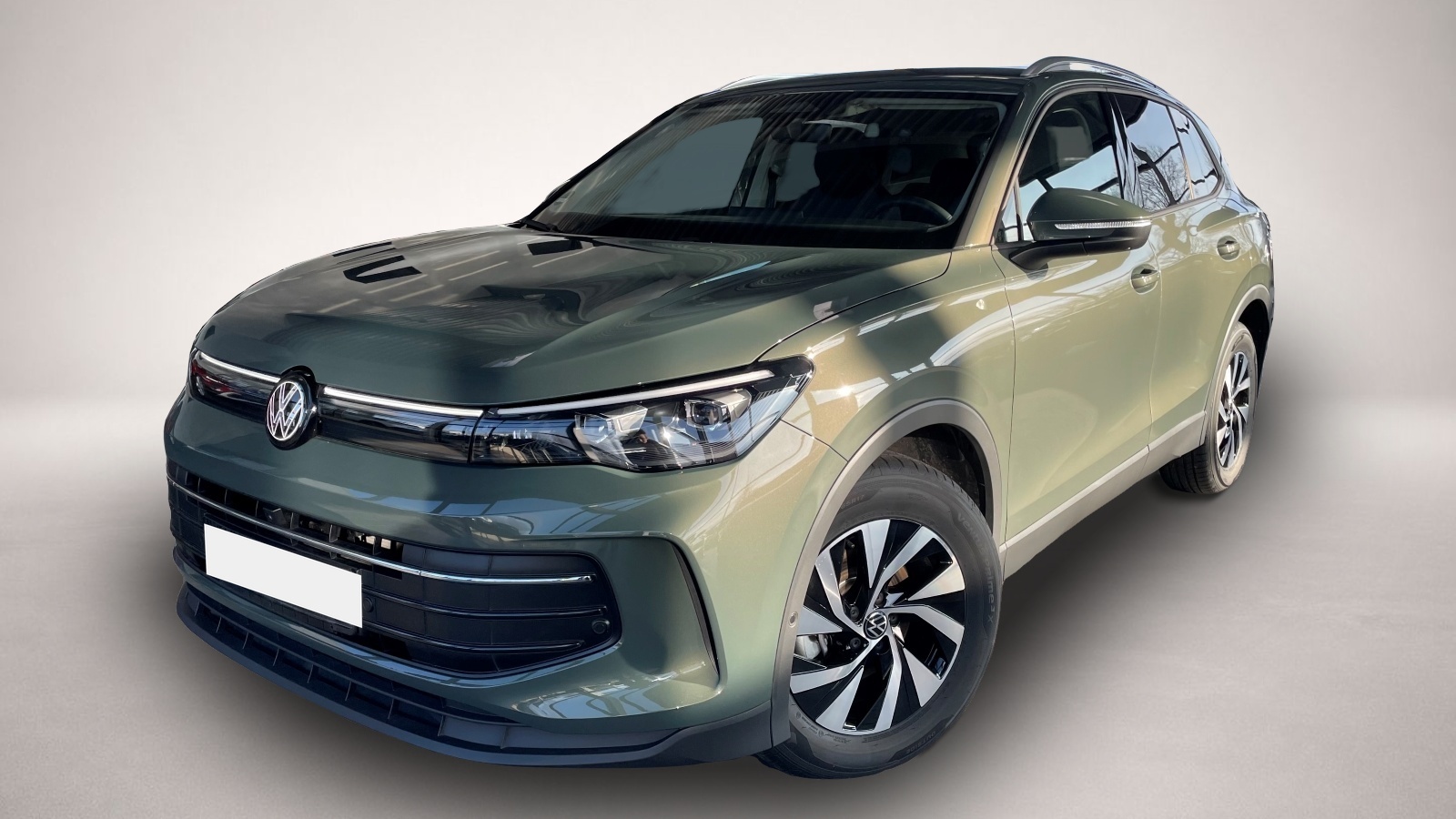 Volkswagen Tiguan (01/2026, Benzin)