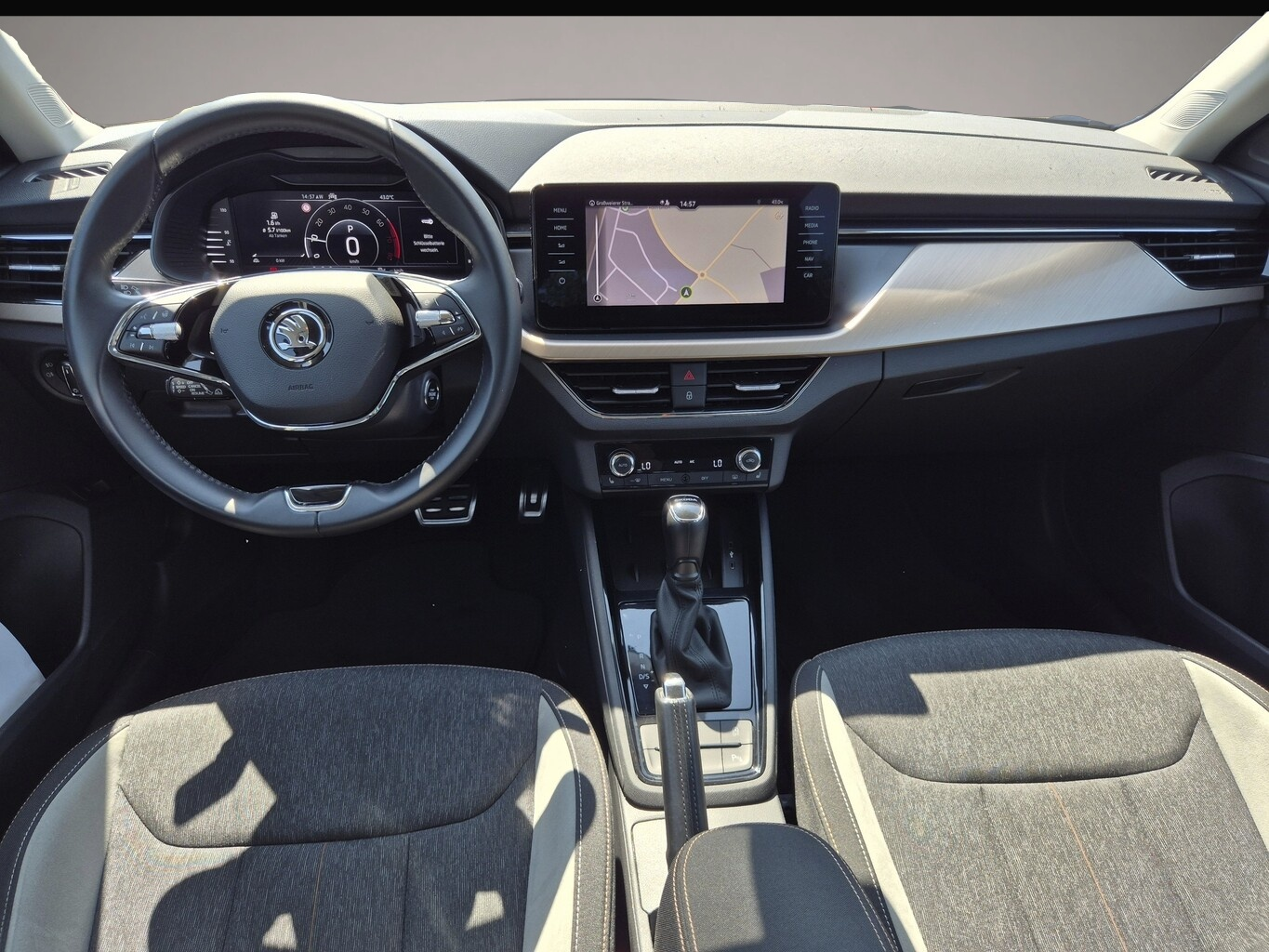 Skoda Kamiq (03/2021, Benzin)