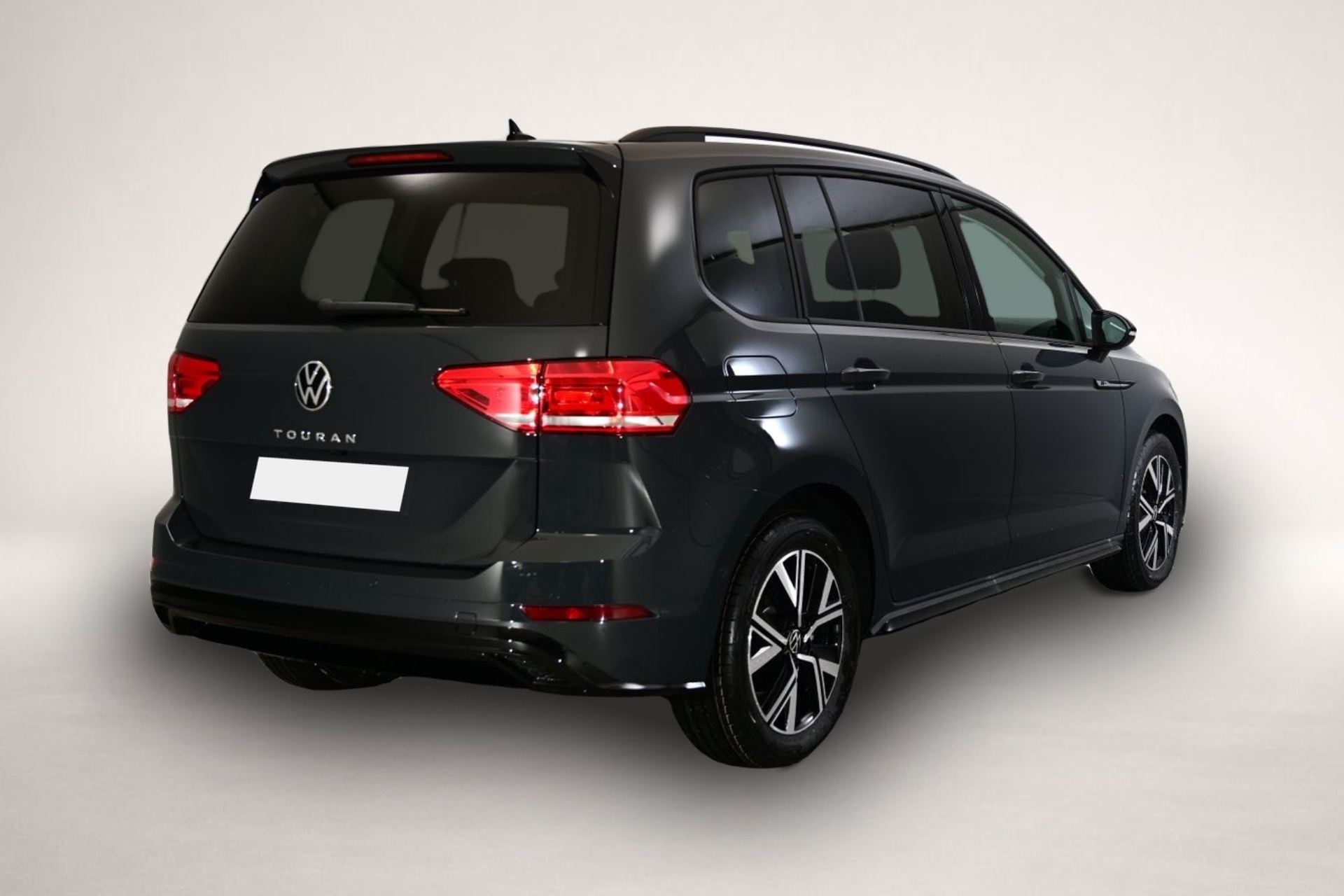 Volkswagen Touran (03/2026, Benzin)