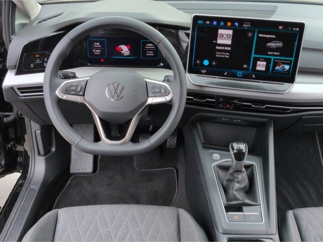 Volkswagen Golf (02/2025, Benzin)