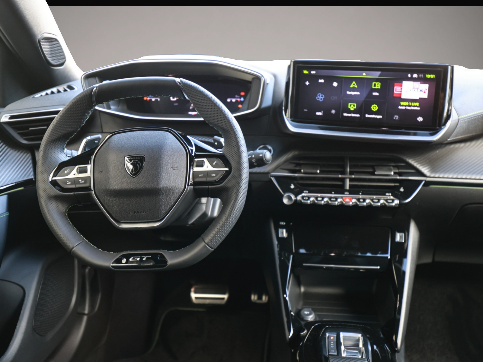 Peugeot 2008 (02/2026, Benzin)
