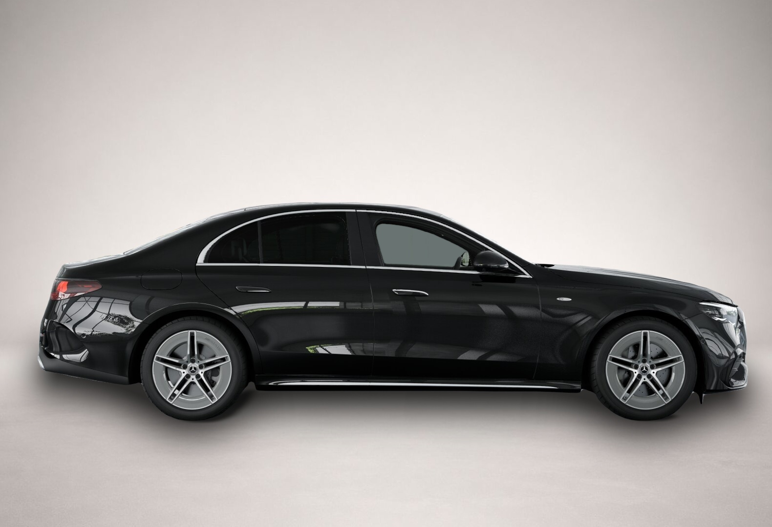 Mercedes-Benz E 300 (02/2025, Hybrid (Diesel/Elektro))