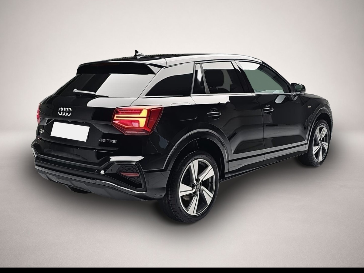 Audi Q2 (10/2025, Benzin)