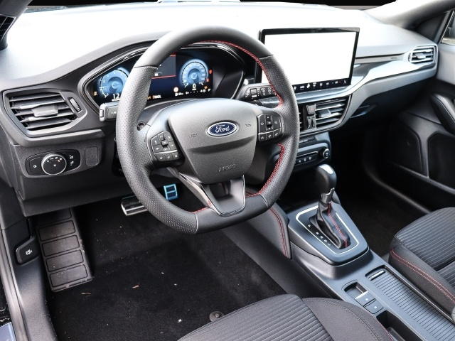 Ford Focus (03/2026, Benzin)