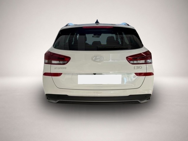 Hyundai i30 (11/2025, Benzin)