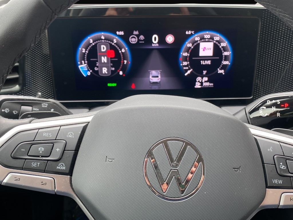 Volkswagen Passat Variant (06/2025, Benzin)