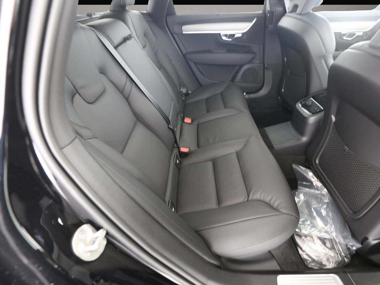Volvo V90 (02/2025, Hybrid (Benzin/Elektro))