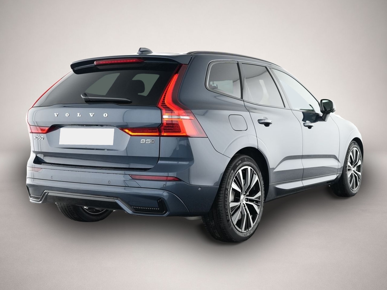 Volvo XC60 (05/2025, Benzin)