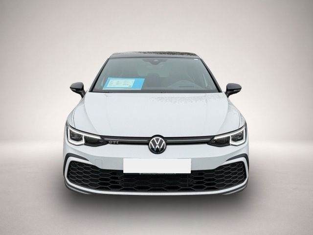 Volkswagen Golf (12/2023, Benzin)
