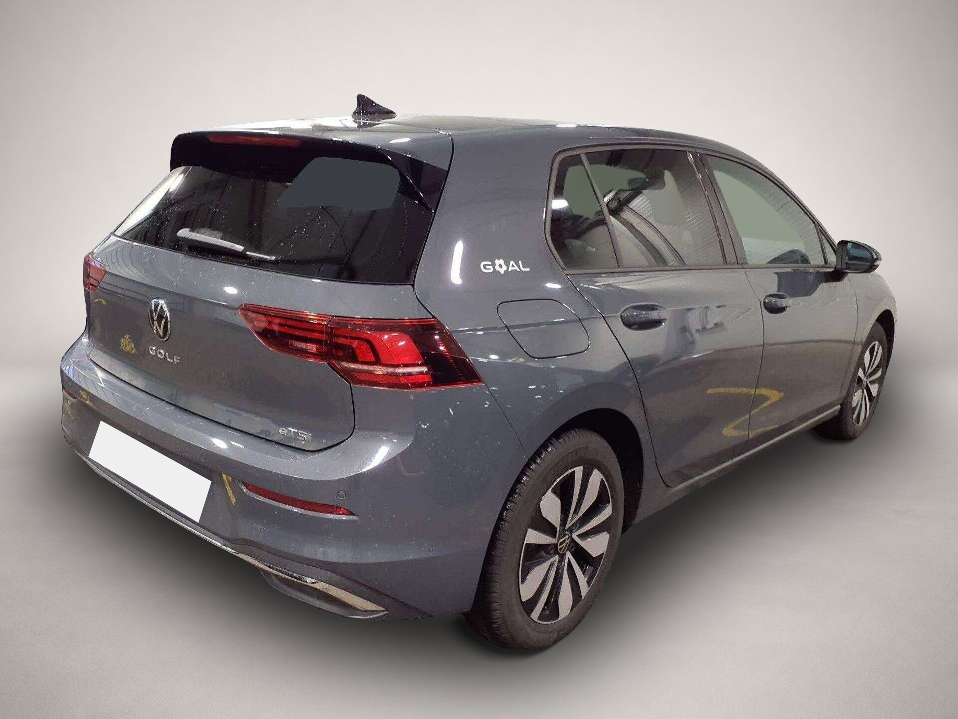 Volkswagen Golf (07/2025, Benzin)