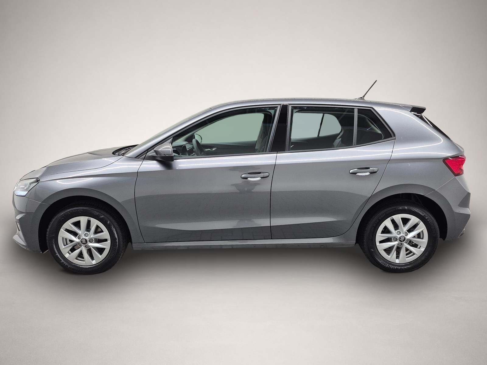 Skoda Fabia (, Benzin)