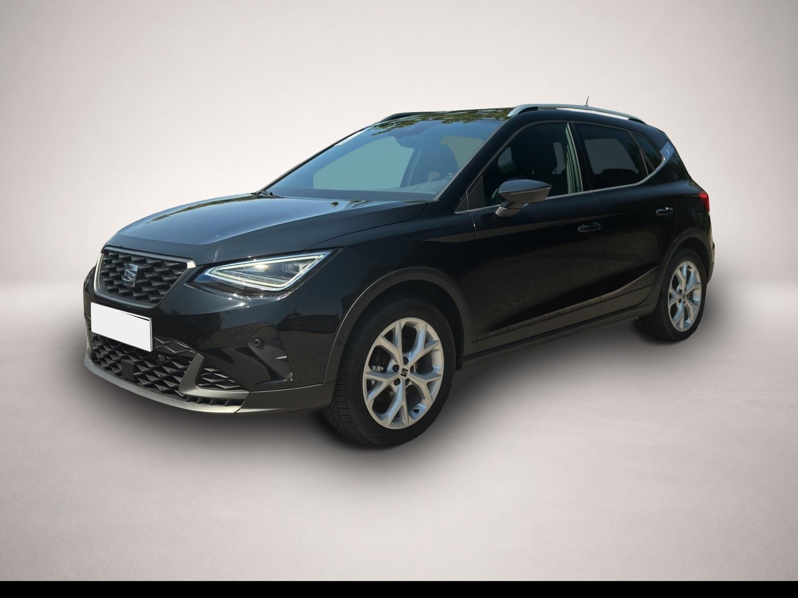 Seat Arona (08/2025, Benzin)