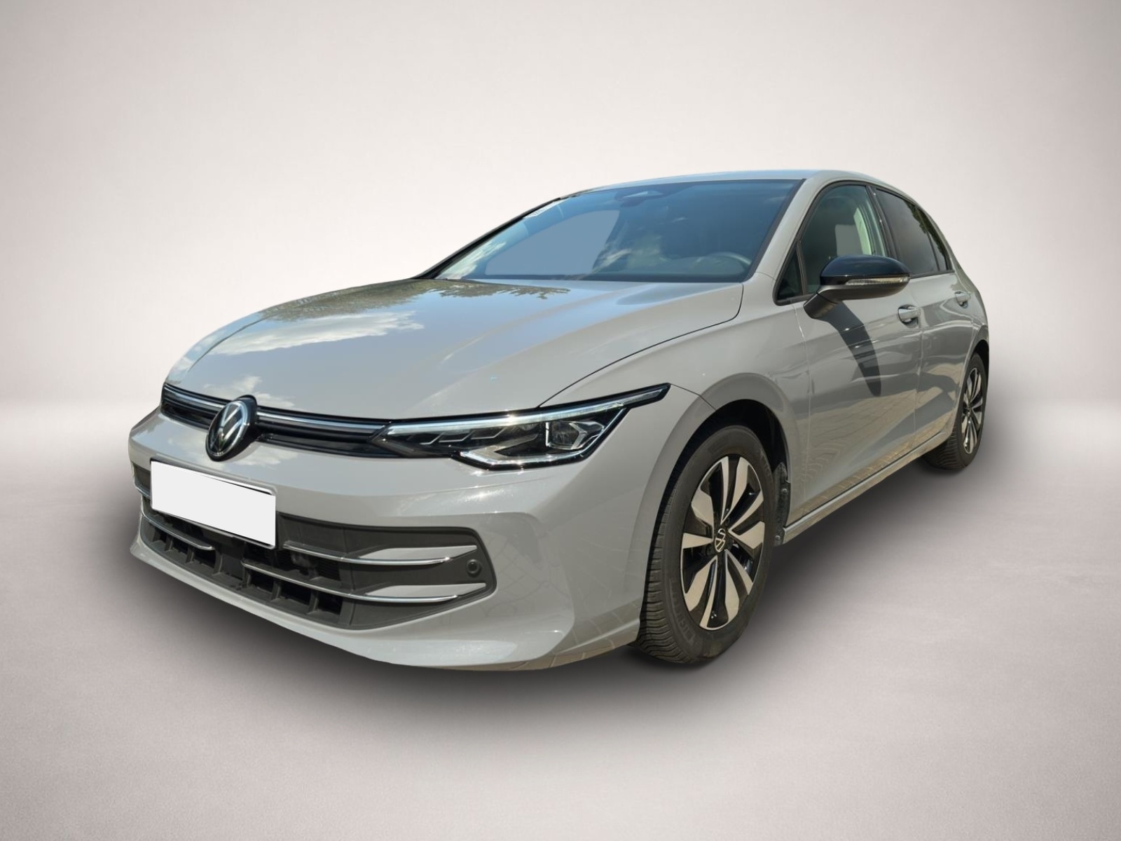 Volkswagen Golf (09/2025, Benzin)