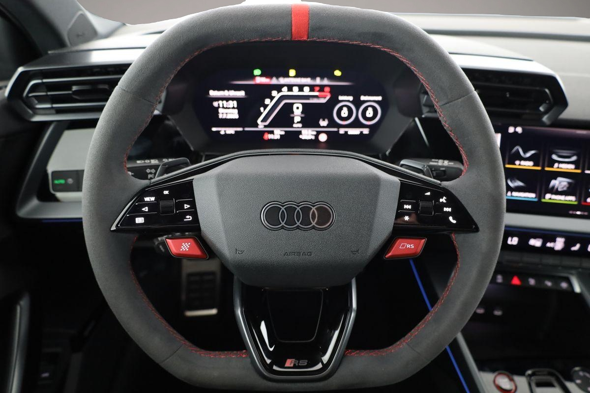 Audi RS3 (06/2026, Benzin)