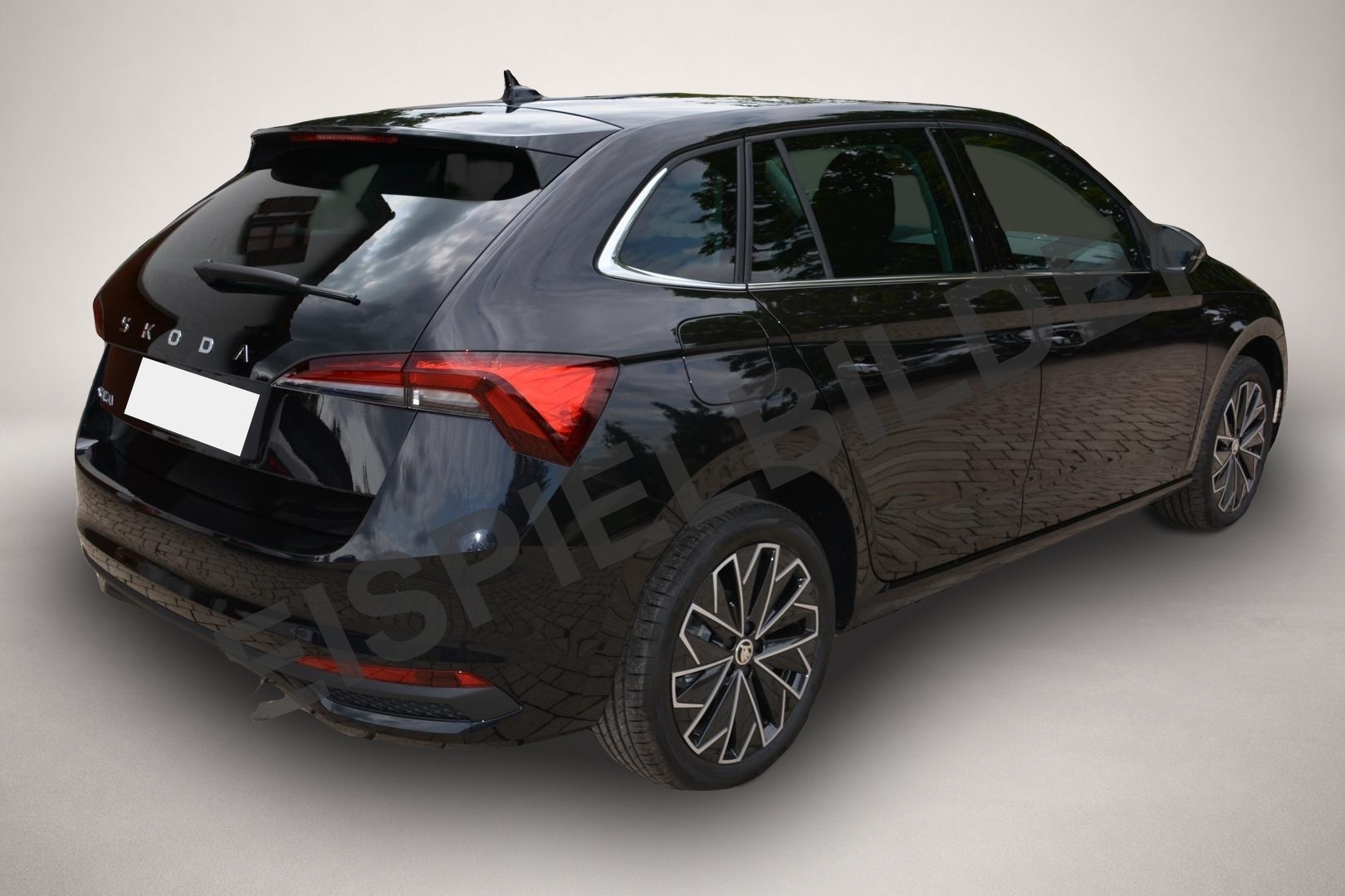 Skoda Scala (, Benzin)