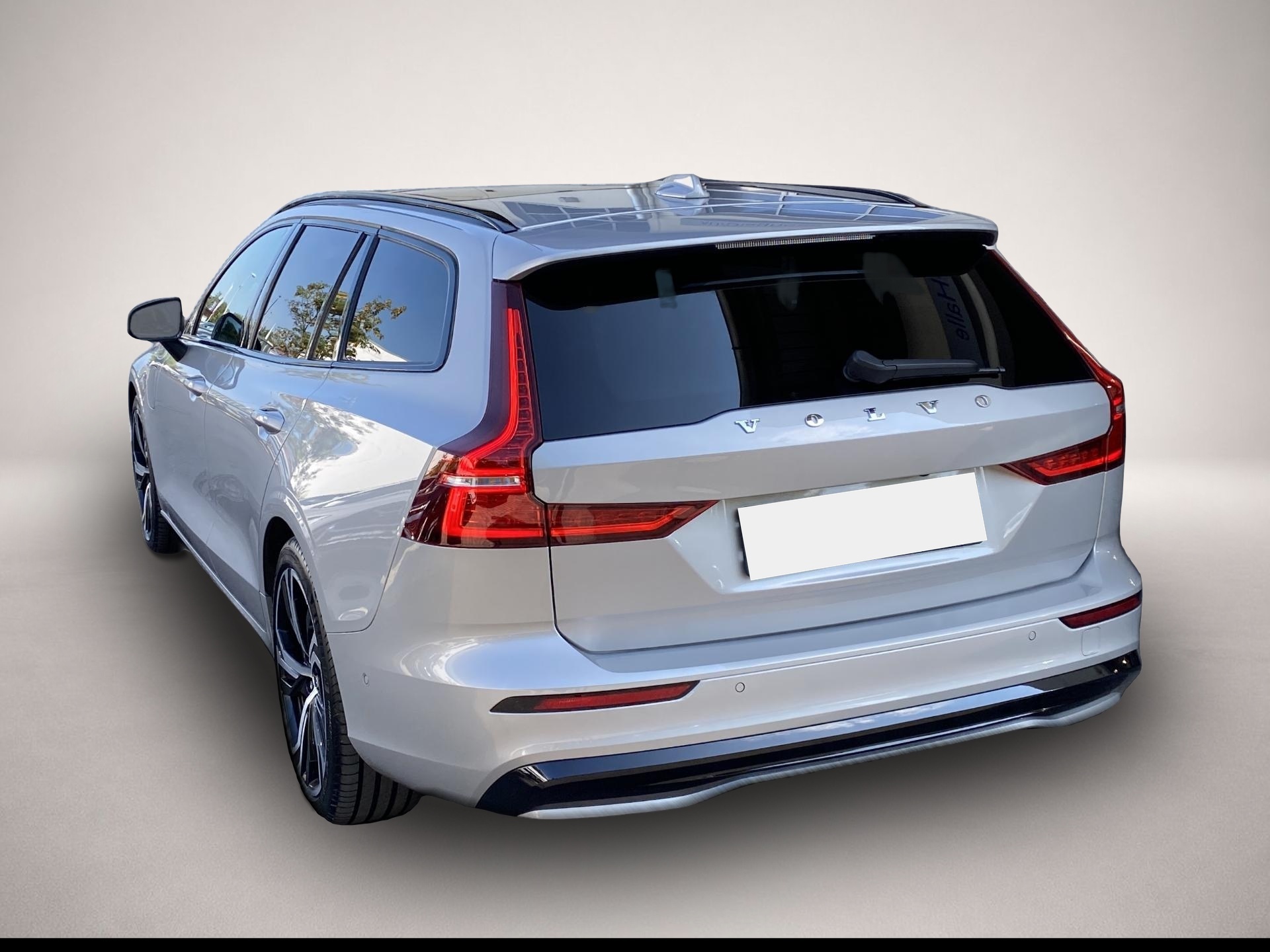 Volvo V60 (08/2024, Hybrid (Benzin/Elektro))