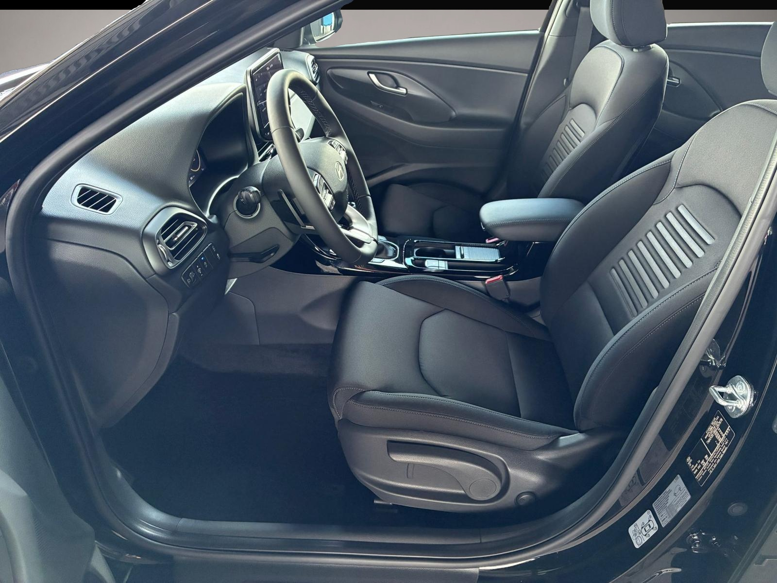 Hyundai i30 (10/2025, Benzin)
