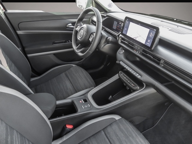 Jeep Avenger (08/2023, ELECTRIC)