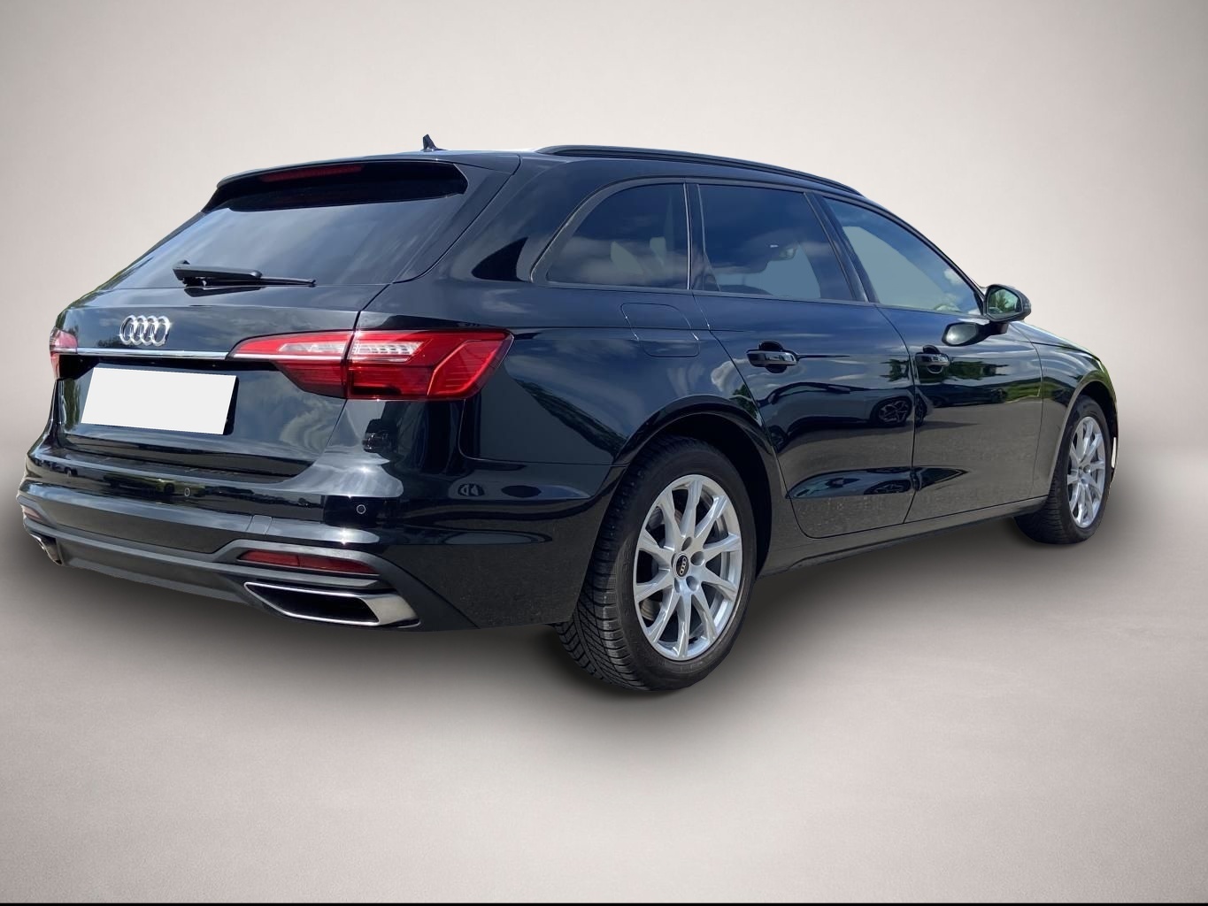 Audi A4 (09/2022, )