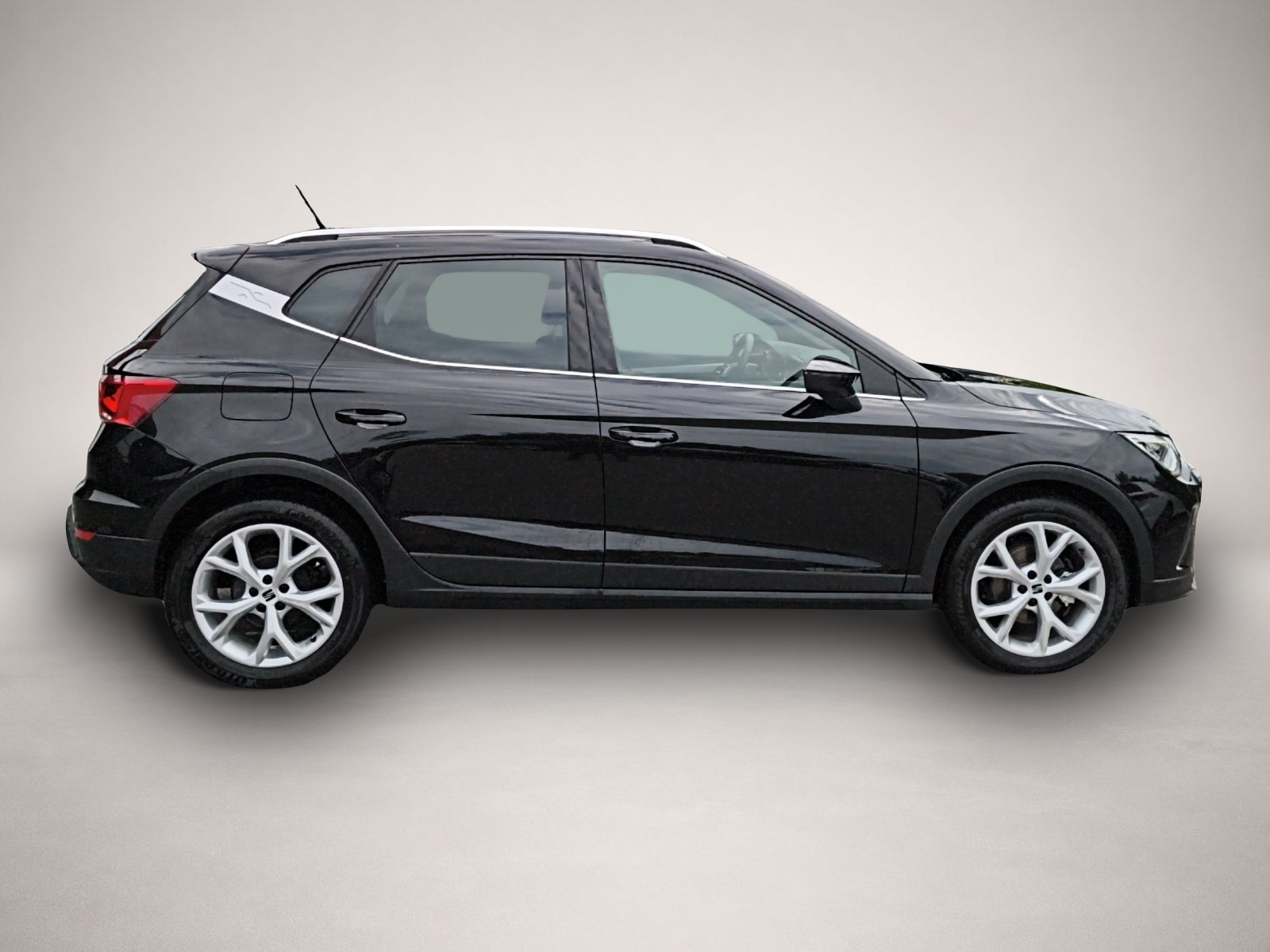 Seat Arona (04/2025, Benzin)