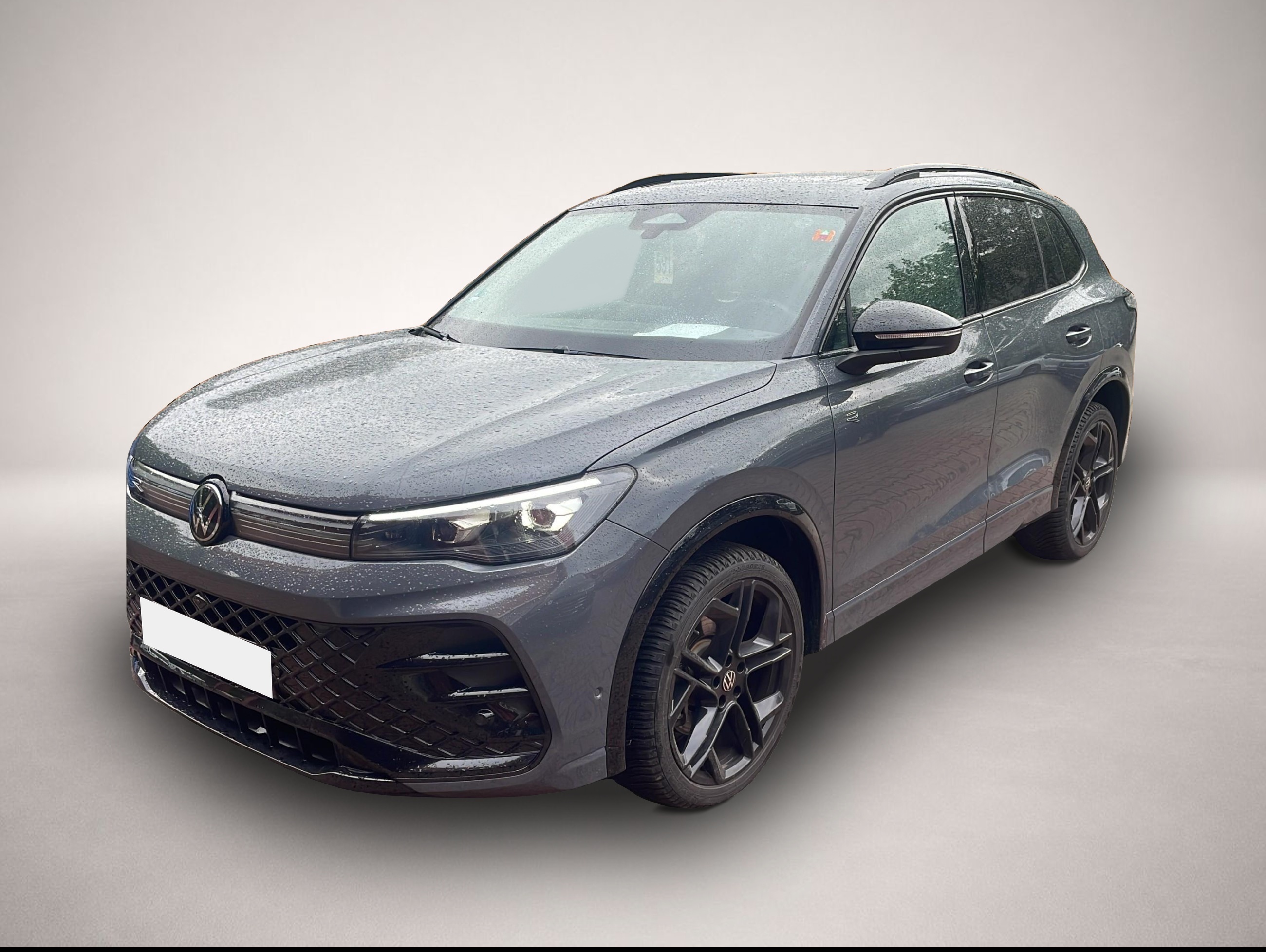 Volkswagen Tiguan (09/2025, Benzin)