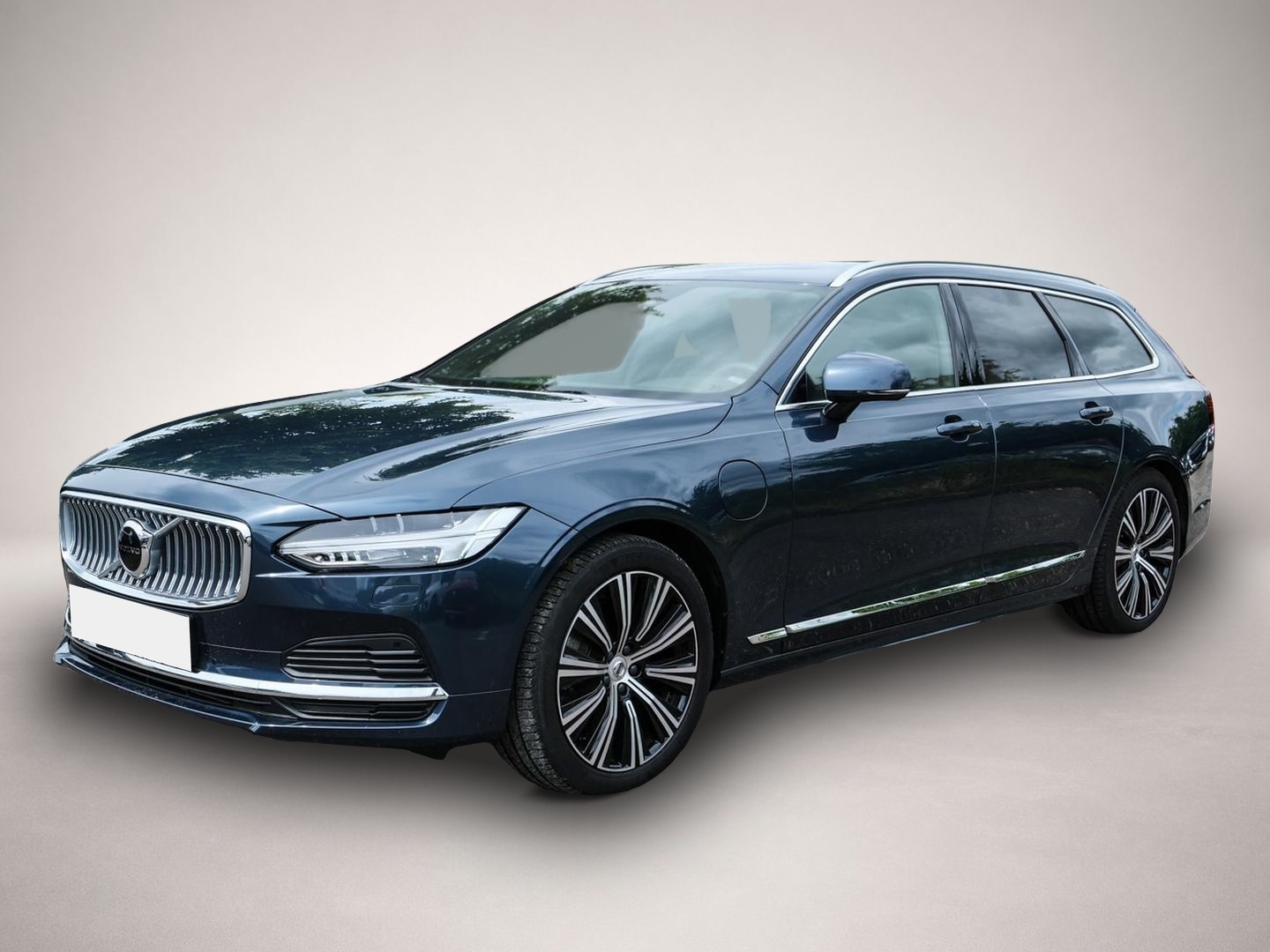Volvo V90 (05/2023, Hybrid (Benzin/Elektro))
