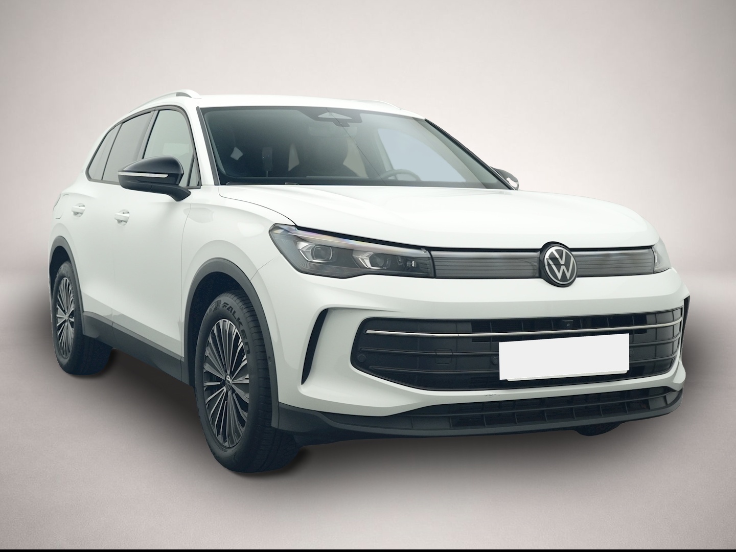 Volkswagen Tiguan (10/2025, Benzin)