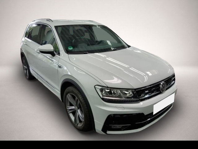 Volkswagen Tiguan (09/2020, Benzin)
