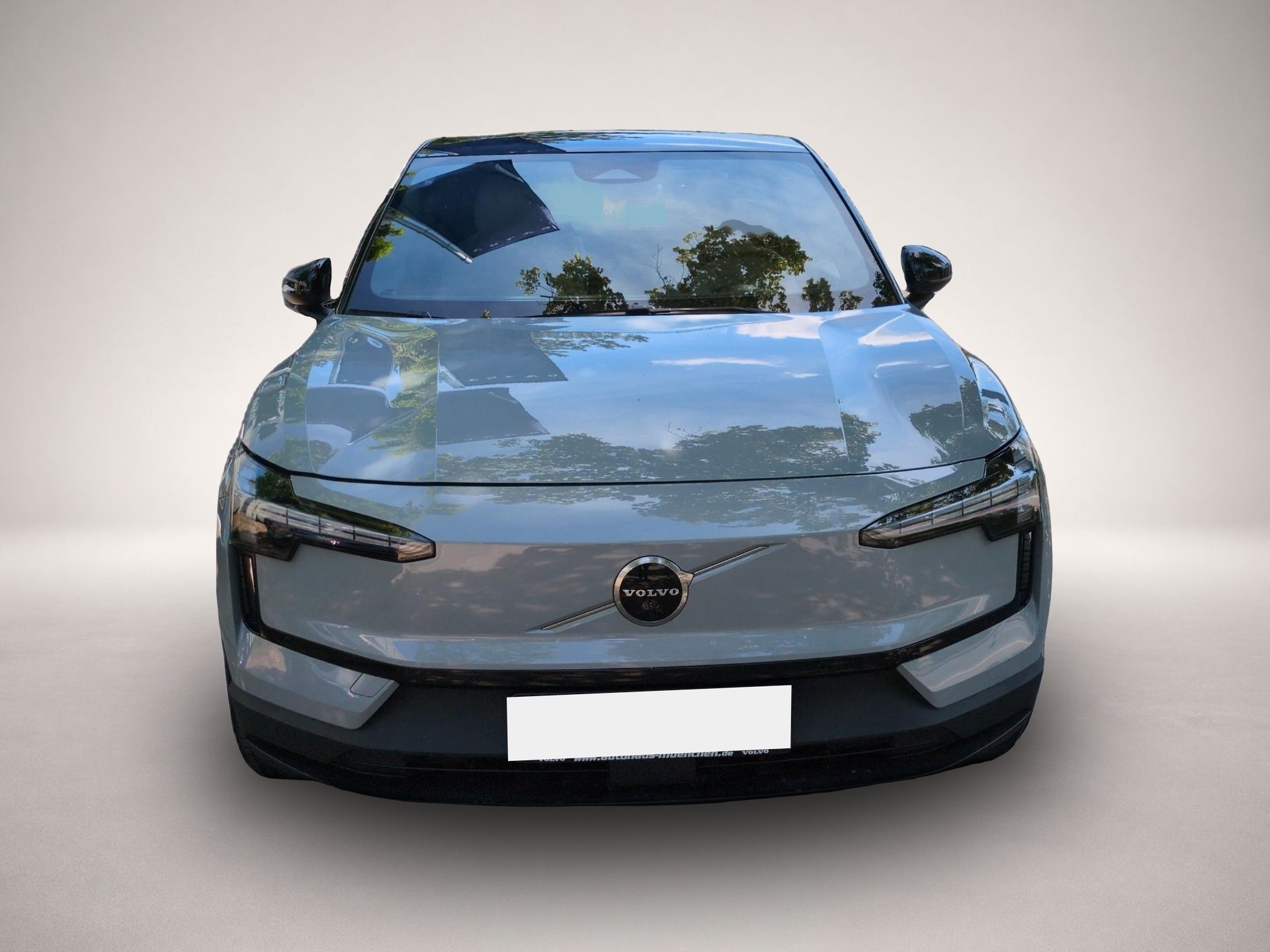Volvo EX30 (11/2025, ELECTRIC)