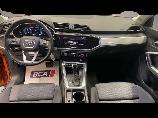 Audi Q3 (02/2023, Benzin)