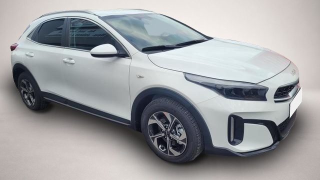 KIA XCeed (04/2026, Benzin)